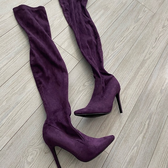 Shoes - Suede Knee High Pump Boots